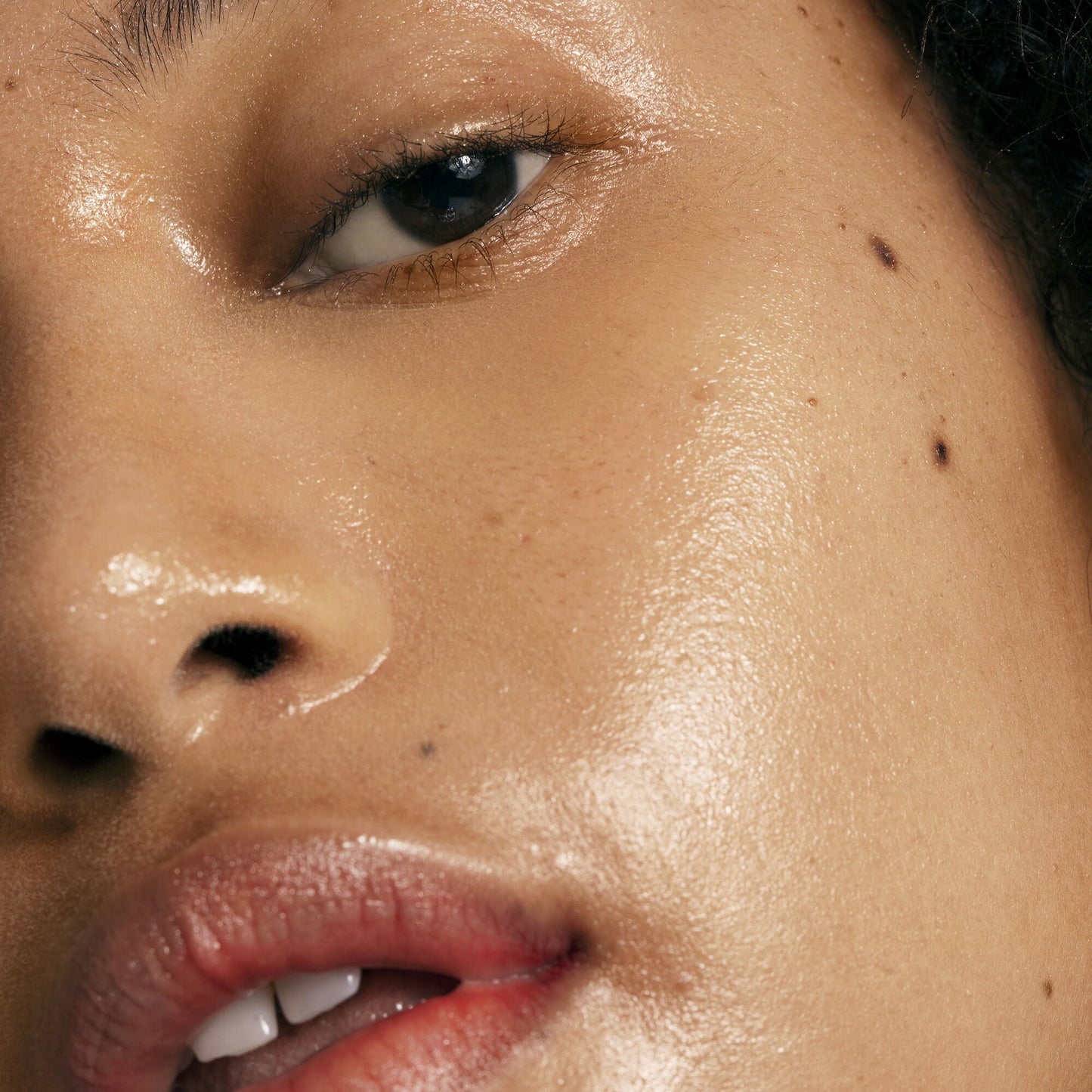 pure-skin-toner-e2 0122_Elf-Pure_Cindy_002_IGF.jpg