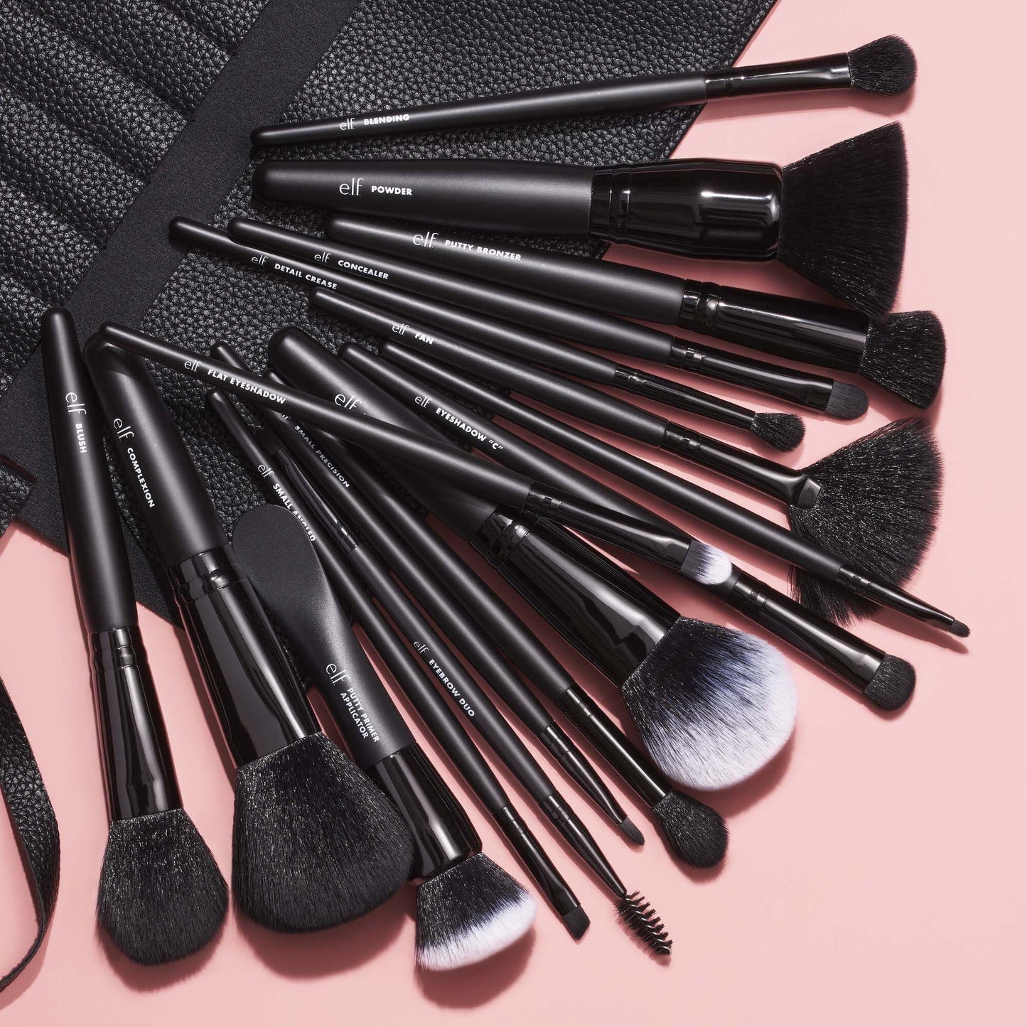 17-piece-ultimate-makeup-brush-set-and-travel-roll-y1 042423_UltBrushSet_V1_Main-2_IGF.jpg