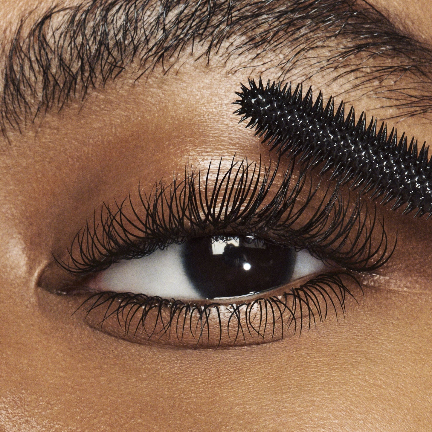 lash-it-loud-mascara-d4 09292020_Ashley_LashLip_065_v4b_IGF.jpg