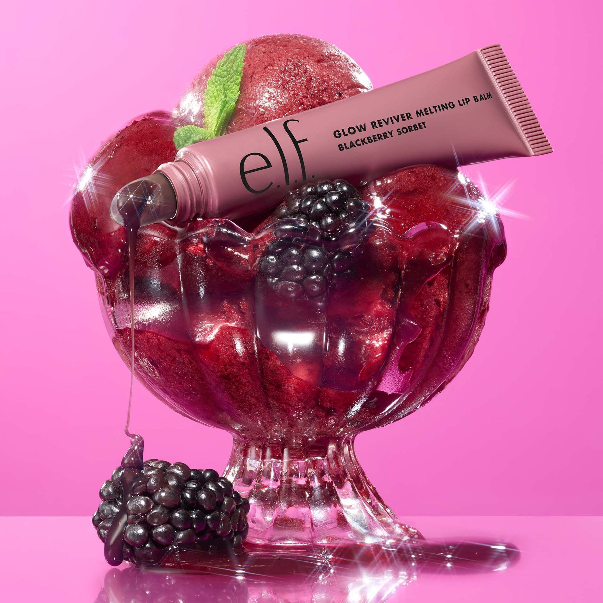 glow-reviver-melting-lip-balm-t5 101624_SL_GRLB_IGF_B_IGFlackB_IGFerry_097_OPITION_2_FOCUS_STACK_FINAL_RGB_IGF.jpg