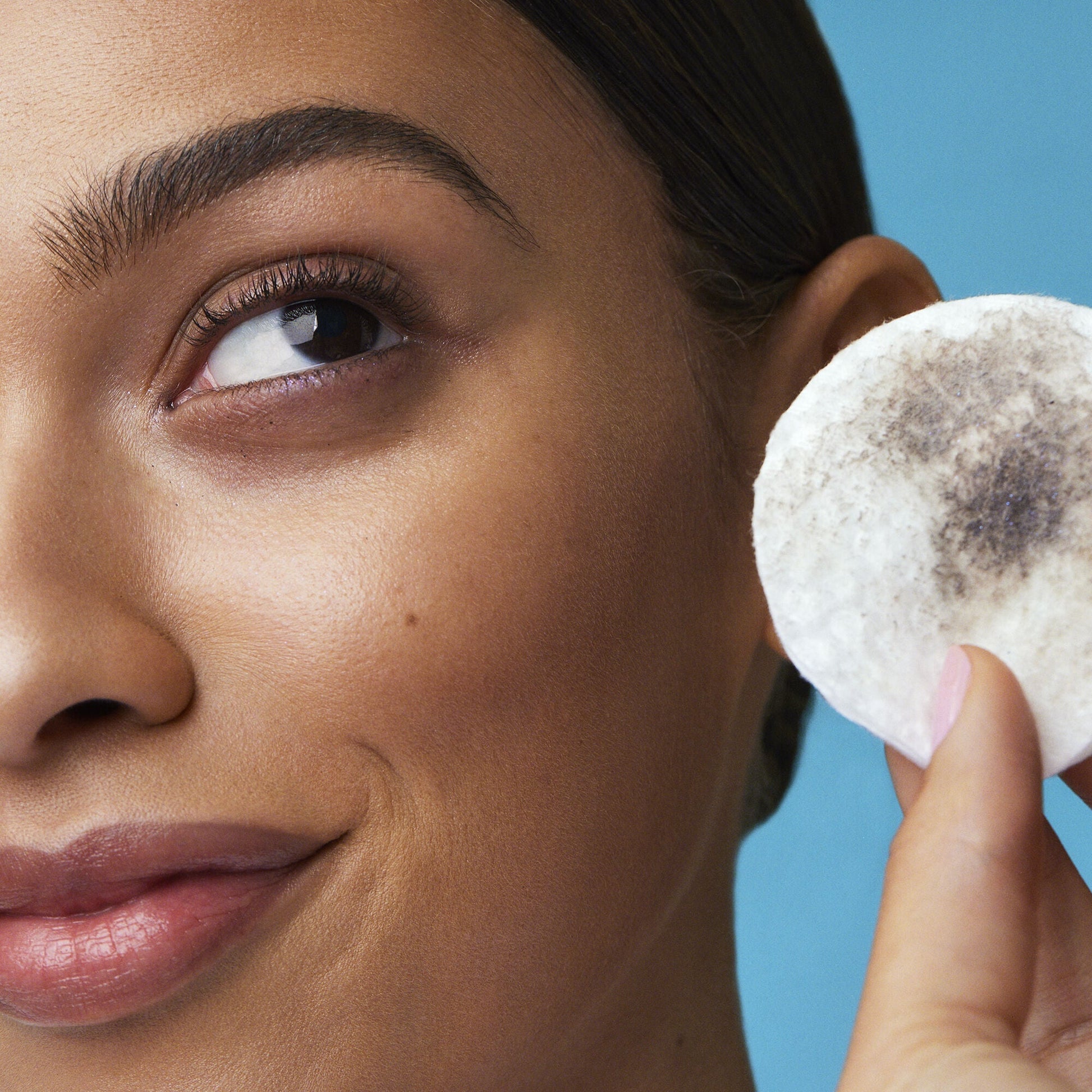 holy-hydration-e-l-f-off-makeup-remover-s3 110722_Adriana_HHRemover_2214_IGF.jpg