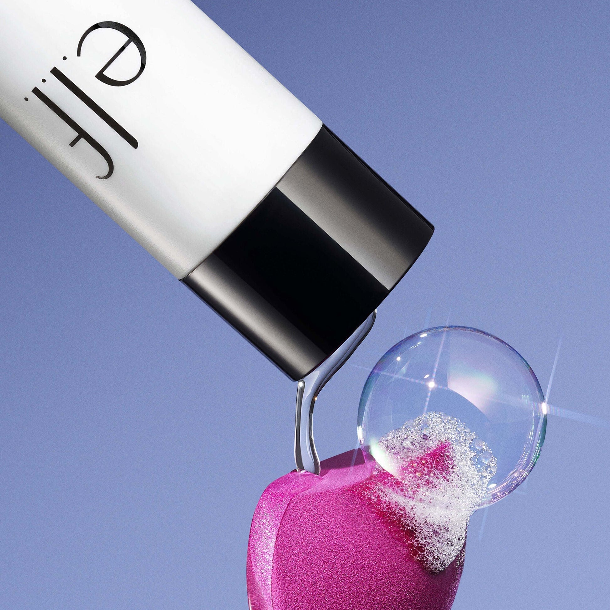 clean-queen-liquid-brush-and-sponge-cleaner-f9 111124_elf_CleanQueen_Tools_0032_MAIN-HELICON_358_w2QC_IGF.jpg