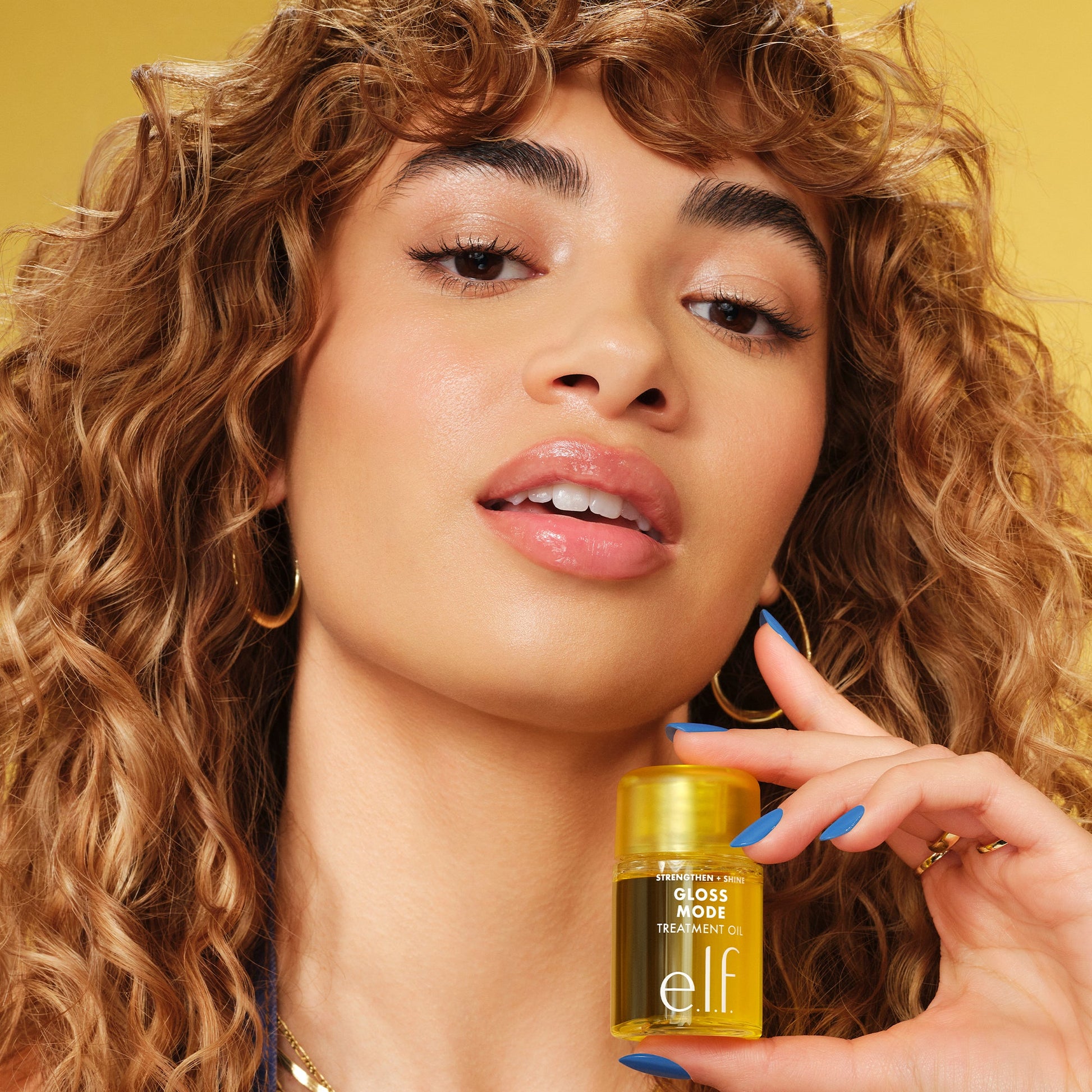 gloss-mode-treatment-oil-t0 111825_Alyssa_GlossMode-Product_3869_w4QC_IGF_1x1_52c5be18-4dc4-470e-ae8a-6590d2c4a4b2.jpg