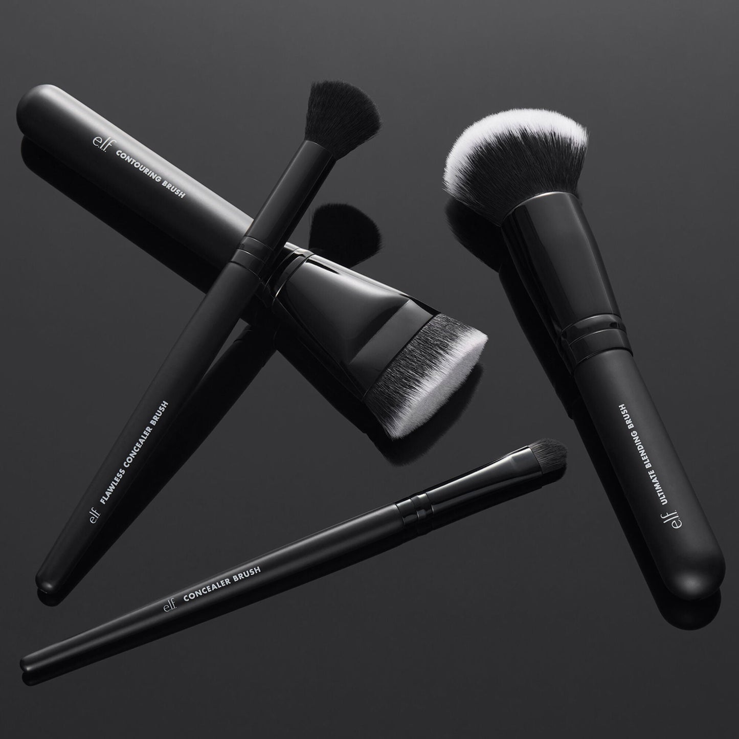 foundation-and-concealer-brush-set-l6 12142020_ComplexionPerfection-FaceBrush_0028_FocusBracket-MAIN_V2_IGF.jpg
