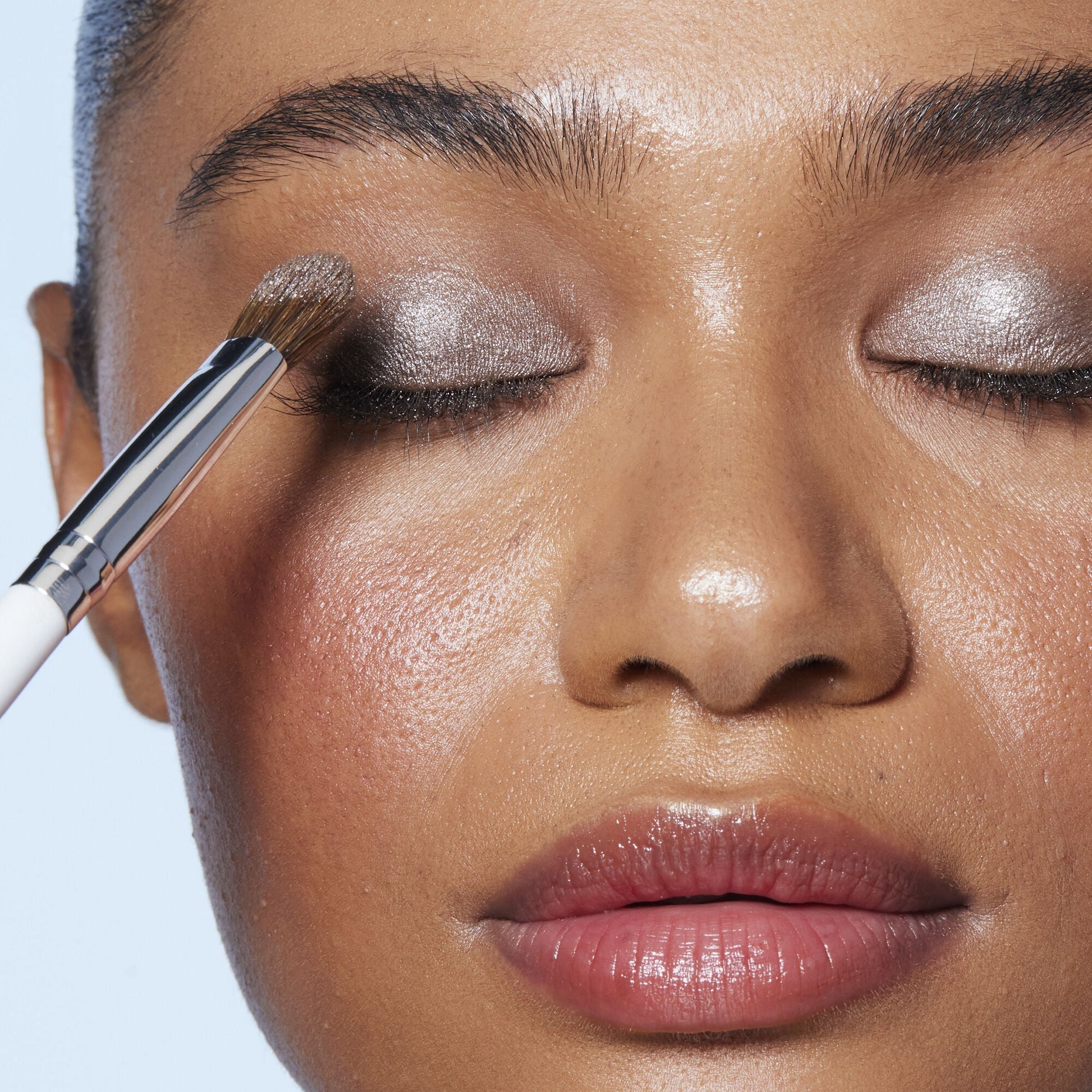 wide-tapered-eyeshadow-brush-n6 21994_Wide_Trapered_Eyeshadow_Brush.jpg