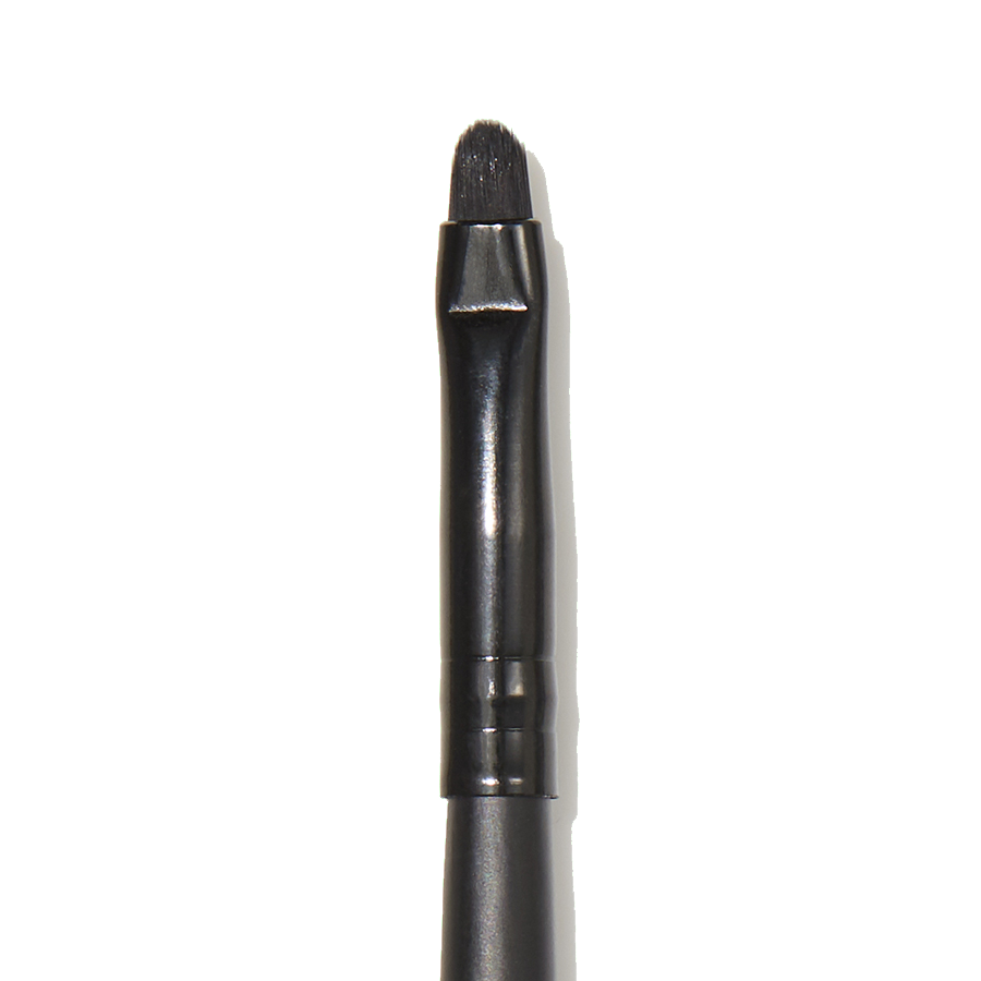 small-smudge-brush-m2 84001_SmallSmudgeBrush_2.png