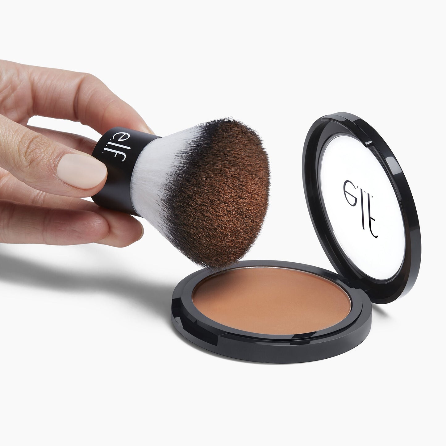kabuki-makeup-brush-w2 85011_StudioKabuki_Brush_076_V2.jpg