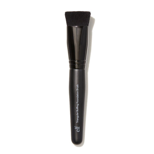 triangular-buffing-foundation-brush-u0 85106_a_TriangularBuffingFoundationBrushwebA.jpg