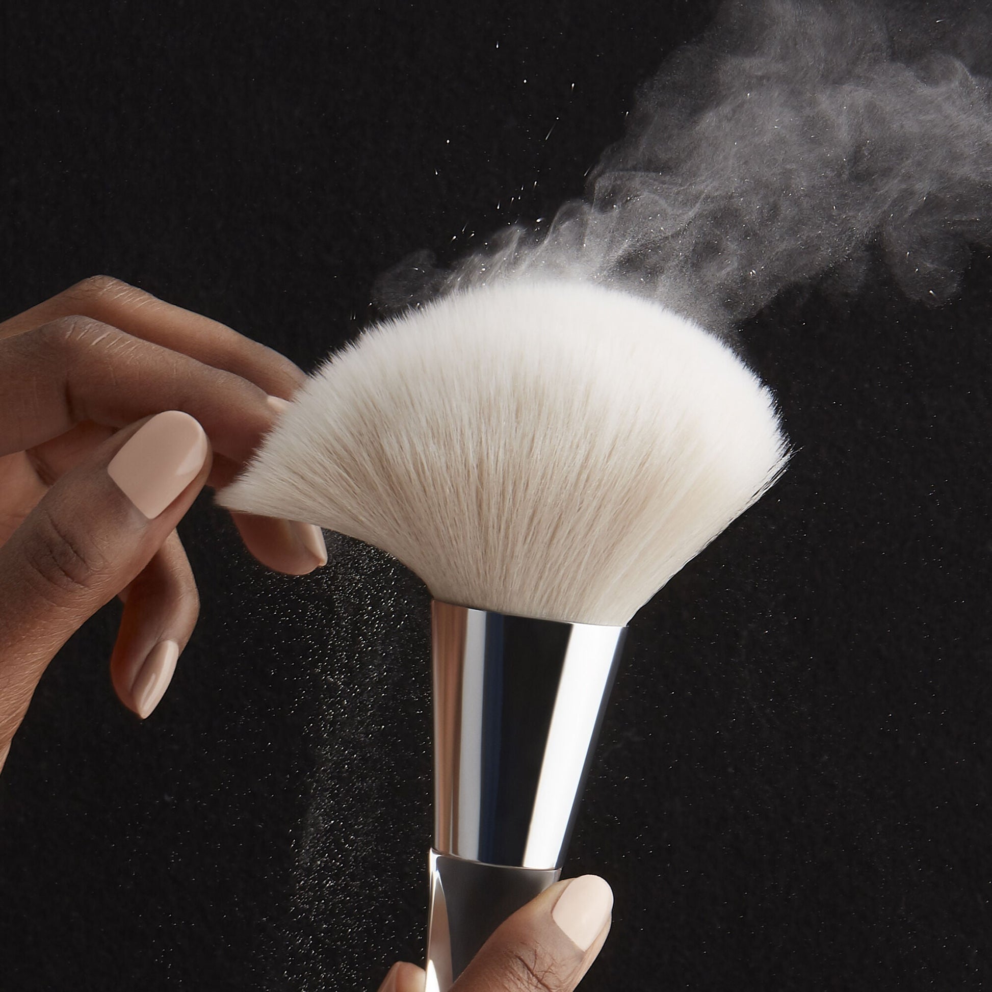 precision-powder-brush-r3 85307_PrecisionPowderBrush_V2_133.jpg