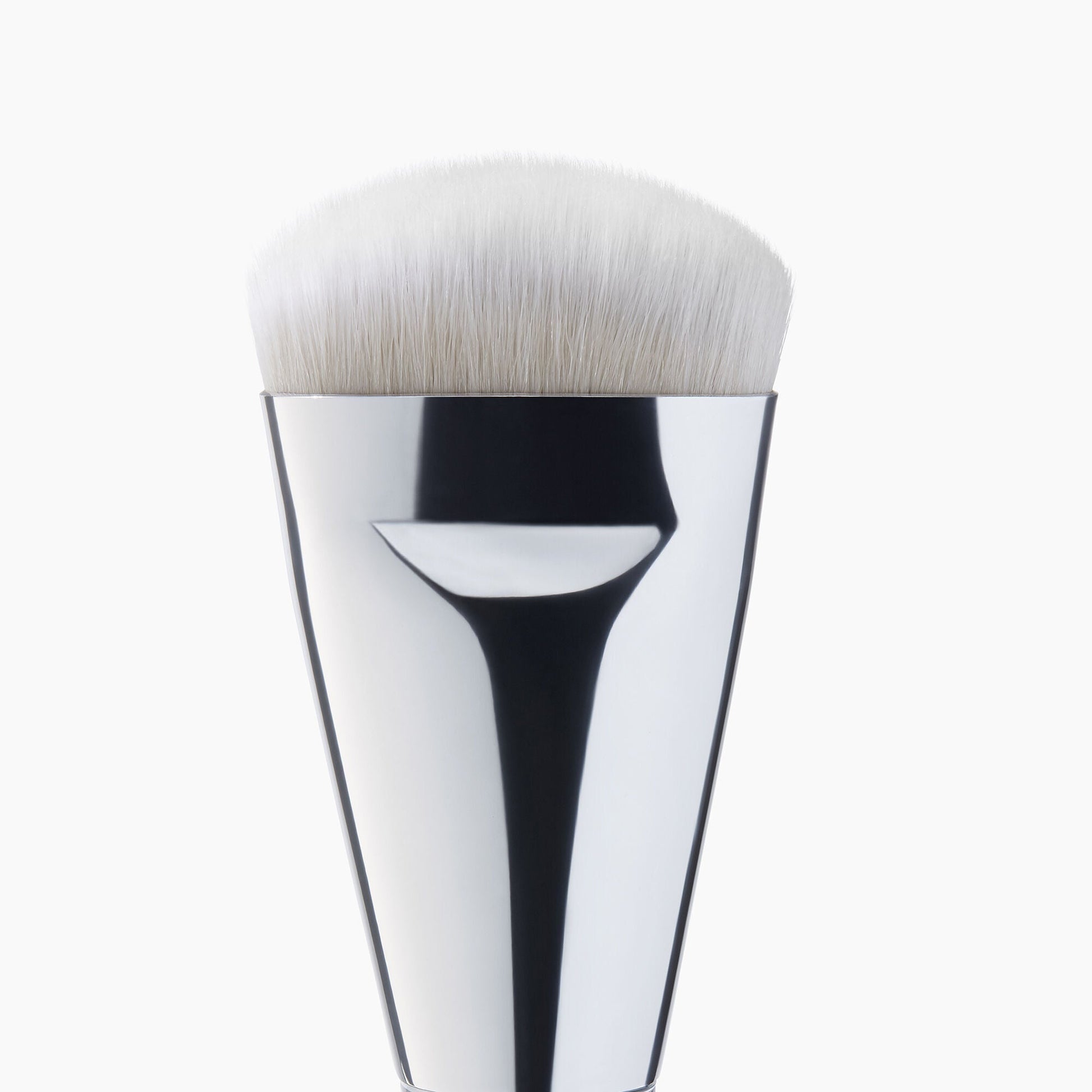 precision-sculpting-brush-l3 85313_PrecisionSculptingBrush_Macro_V2.jpg